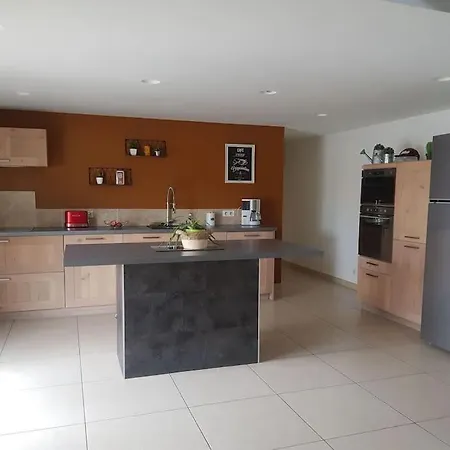 La Vie En Couleur 14 Personnes Ferienhaus Saint-Paul-en-Gâtine