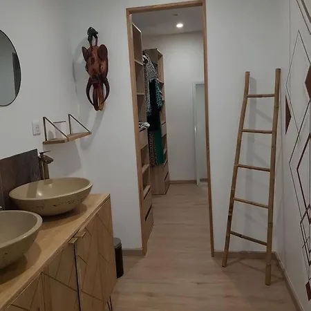 La Vie En Couleur 14 Personnes * Saint-Paul-en-Gâtine