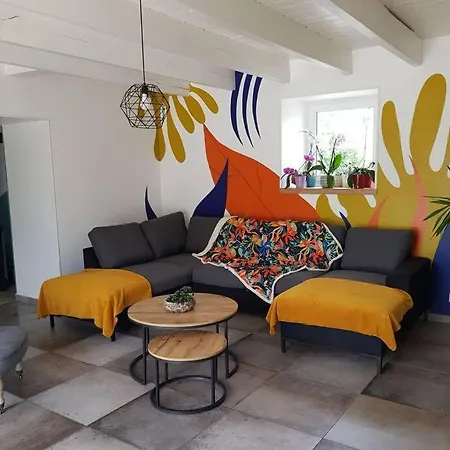 La Vie En Couleur 14 Personnes Tatil Evi *