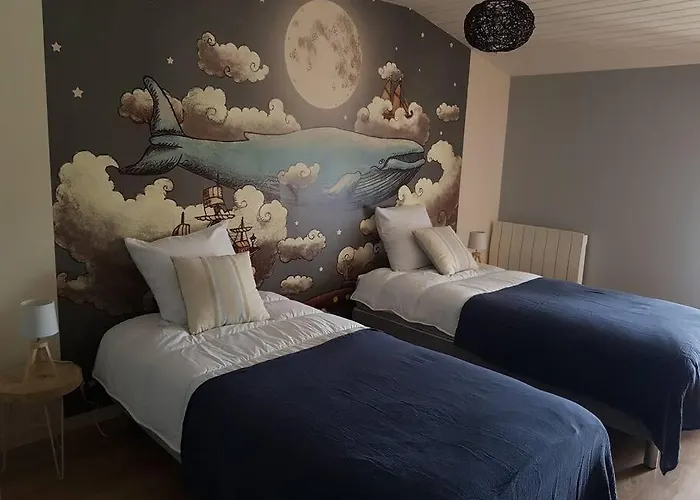 La Vie En Couleur 14 Personnes Hébergement de vacances Saint-Paul-en-Gâtine