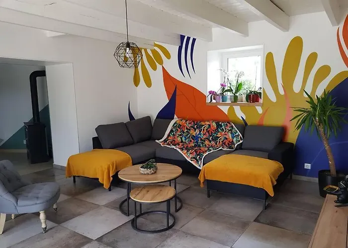 La Vie En Couleur 14 Personnes Hébergement de vacances *