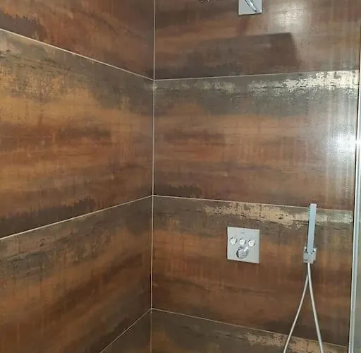 Hébergement de vacances La Vie En Couleur 14 Personnes Saint-Paul-en-Gâtine